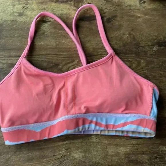 Lululemon Flow Y sports bra - Picture 6 of 9